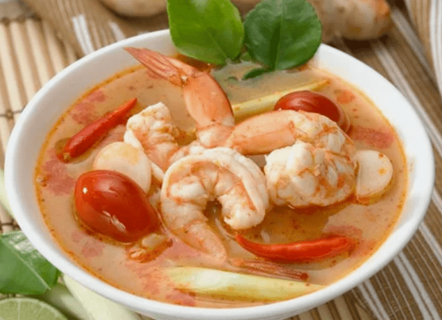 Juha Tom Yam s kozico